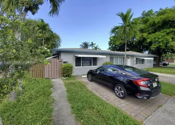 729 NE 6th St Apartment for rent in Hallandale Beach, FL