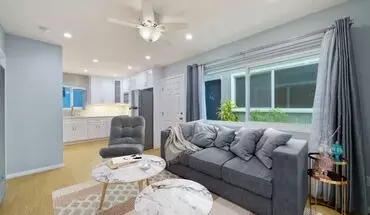 4 of 9 202 45th St Apartment for rent in Manhattan Beach, CA