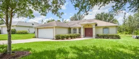 10438 Vista Pines Loop Apartment for rent in Clermont, FL