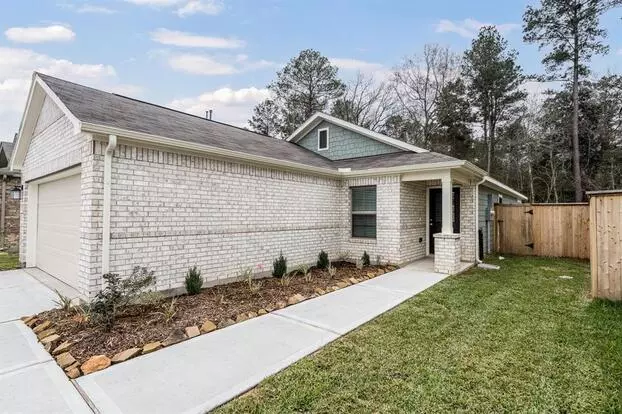 17536 Rosewood Mnr Ln Apartment for rent in New Caney, TX