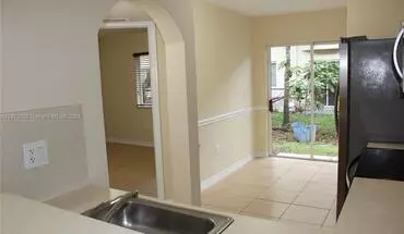 5 of 18 1240 SE 28th Ct Apartment for rent in Homestead, FL