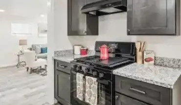 3 of 36 1004 Lewis Ave Apartment for rent in Vallejo, CA