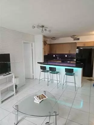 8425 Harding Ave Apartment for rent in Miami Beach, FL