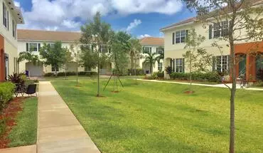 4 of 28 720 SW 2nd Ter Apartment for rent in Pompano Beach, FL