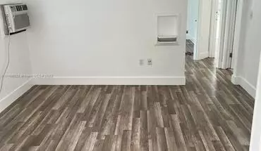 4 of 11 291 Navarre Ave Apartment for rent in Coral Gables, FL