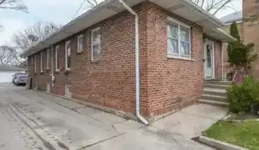 2 of 143 897 Deerfield Rd Apartment for rent in Highland Park, IL