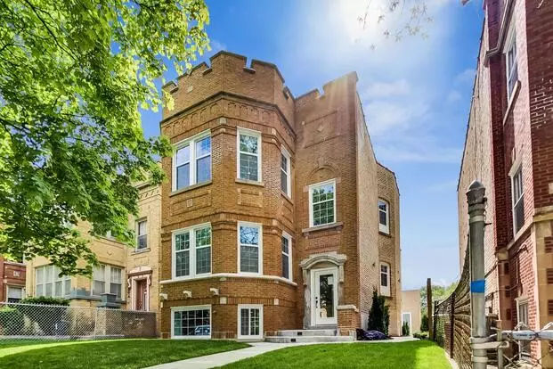 5050 N Ridgeway Ave Apartment for rent in Chicago, IL