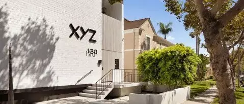 120 S Canon Dr Apartment for rent in Beverly Hills, CA