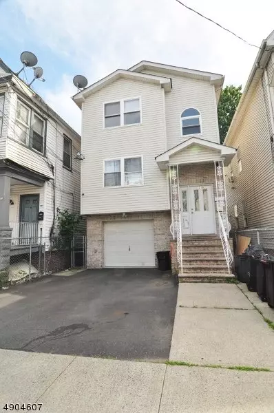 1018 Flora St Apartment for rent in Elizabeth, NJ