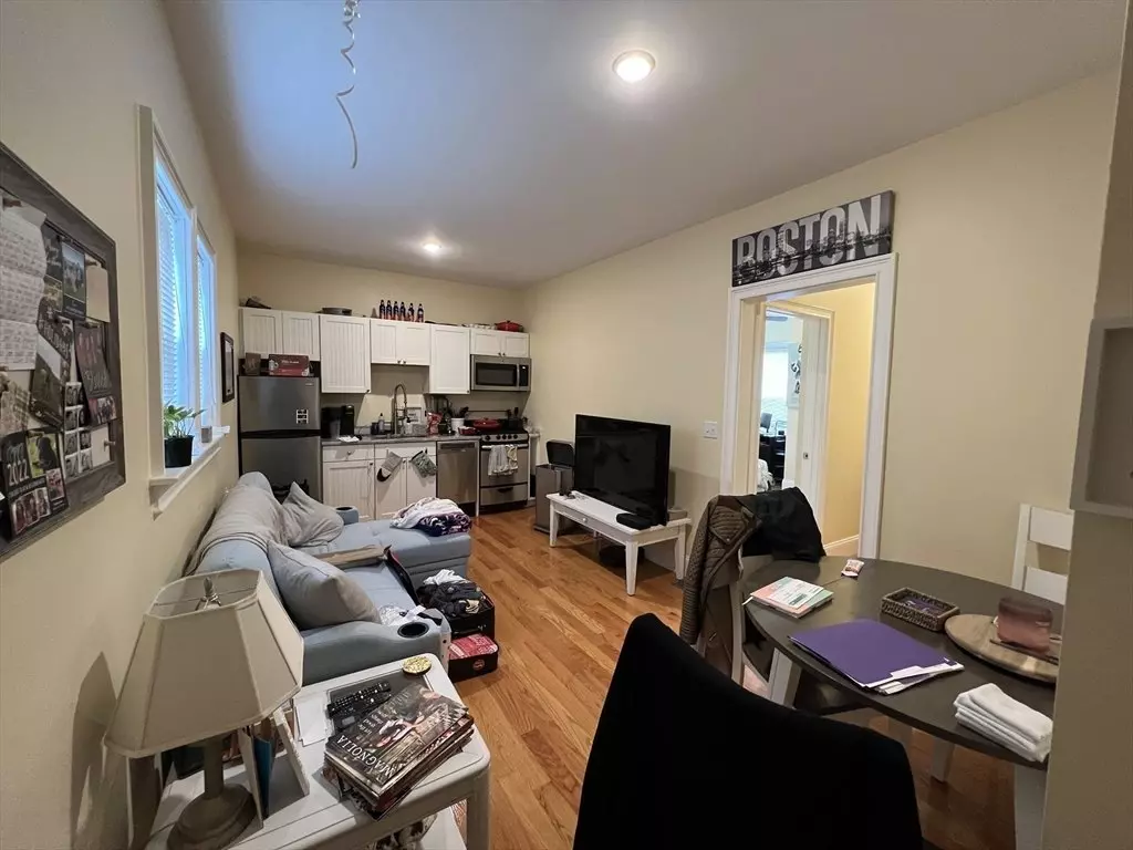 25 Macarthur St Apartment for rent in Somerville, MA