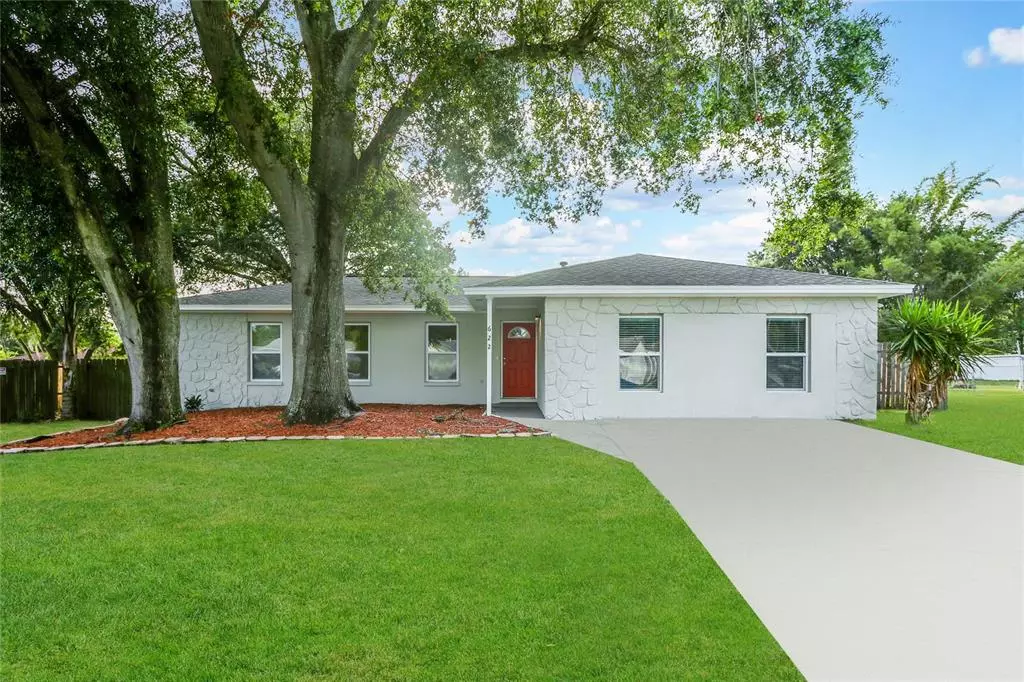 622 Barkfield Loop Apartment for rent in Brandon, FL