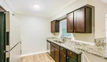 4 of 43 622 Barkfield Loop Apartment for rent in Brandon, FL