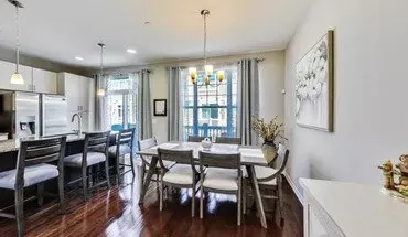 5 of 31 833 Lexington Cir E Apartment for rent in Des Plaines, IL