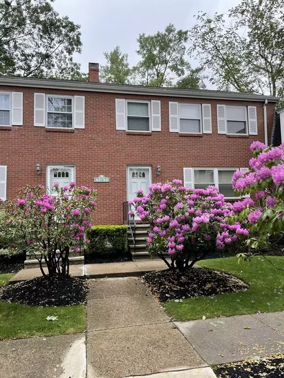 43 Saco St Apartment for rent in Newton, MA