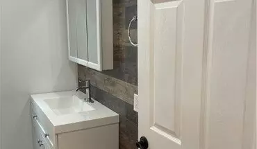 2 of 69 48 Laurel St Apartment for rent in Buffalo, NY