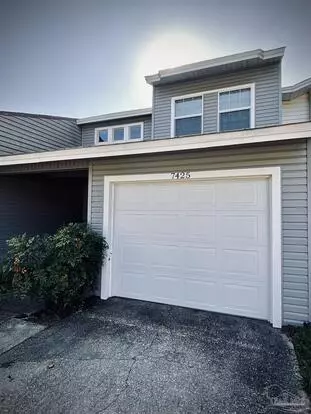 7425 Shadow Ln Apartment for rent in Pensacola, FL