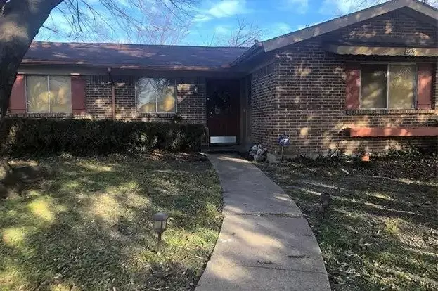 2121 Travis Dr Apartment for rent in Carrollton, TX
