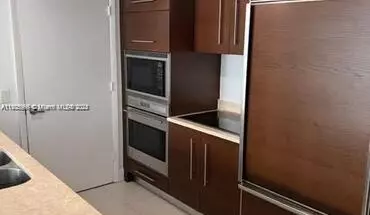 3 of 220 475 Brickell Ave Apartment for rent in Miami, FL