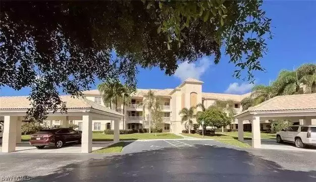 17020 Willowcrest Way Apartment for rent in Fort Myers, FL
