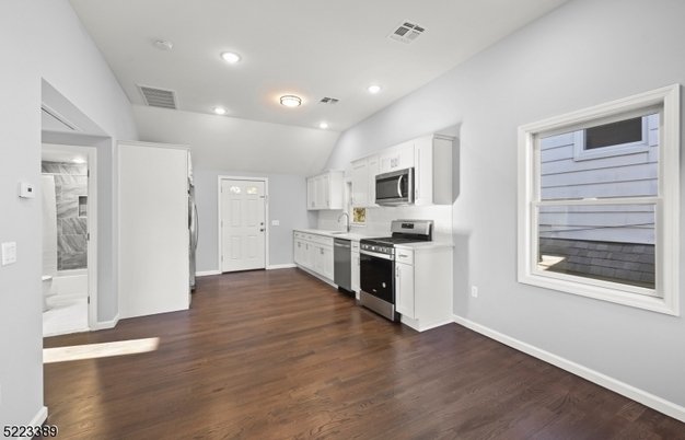 38 Mill St Apartment for rent in Bloomfield, NJ