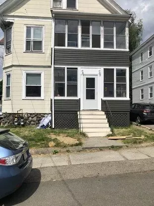 8 Underwood Park Apartment for rent in Waltham, MA