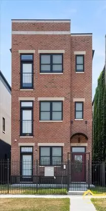 6337 S Ellis Ave Apartment for rent in Chicago, IL