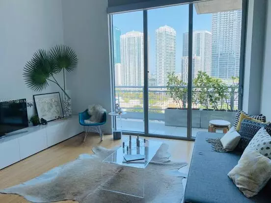 690 SW 1st Ct Apartment for rent in Miami, FL