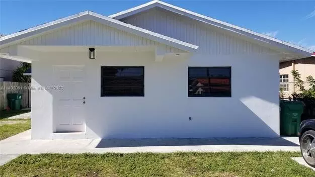3904 SW 88th Ct Apartment for rent in Miami, FL