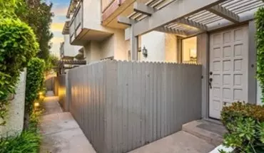 2 of 34 203 N Juanita Ave Apartment for rent in Redondo Beach, CA