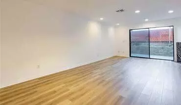 3 of 23 340 N Cedar St Apartment for rent in Glendale, CA