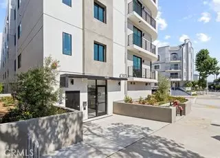 4383 Sepulveda Blvd House for rent in Sherman Oaks, CA