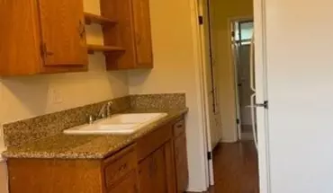 5 of 7 57 S Berkeley Ave House for rent in Pasadena, CA