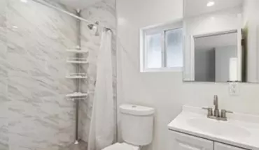 4 of 10 5659 Fulton Ave House for rent in Sherman Oaks, CA