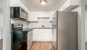 329 Kimbell Ave Apartment for rent in Elmhurst, IL
