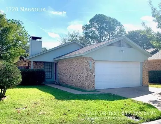 1720 Magnolia Apartment for rent in Euless, TX
