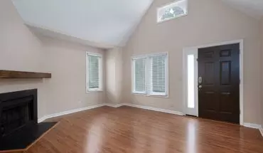 2 of 18 Updated Condo Steps From Vanderbilt With Private Balcony & Parking House for rent in Nashville, TN