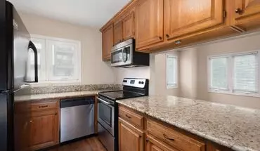 5 of 18 Updated Condo Steps From Vanderbilt With Private Balcony & Parking House for rent in Nashville, TN