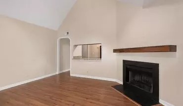 4 of 18 Updated Condo Steps From Vanderbilt With Private Balcony & Parking House for rent in Nashville, TN
