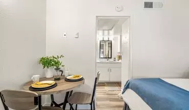 3 of 33 Venture On Colter Apartment for rent in Phoenix, AZ