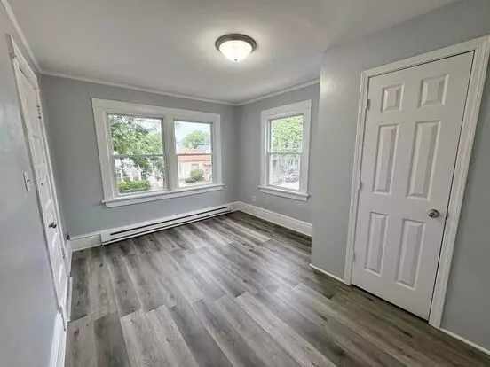 6509-6511 24th Ave Apartment for rent in Kenosha, WI