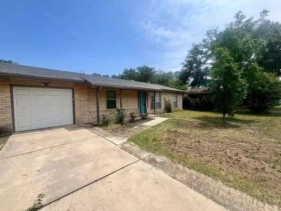 5019 Ed White Apartment for rent in Kirby, TX
