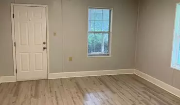 2 of 12 1303 N Main Unit B House for rent in Springfield, MO