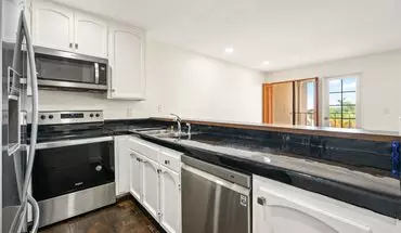 5 of 33 2251 Altisma Way Apartment for rent in Carlsbad, CA