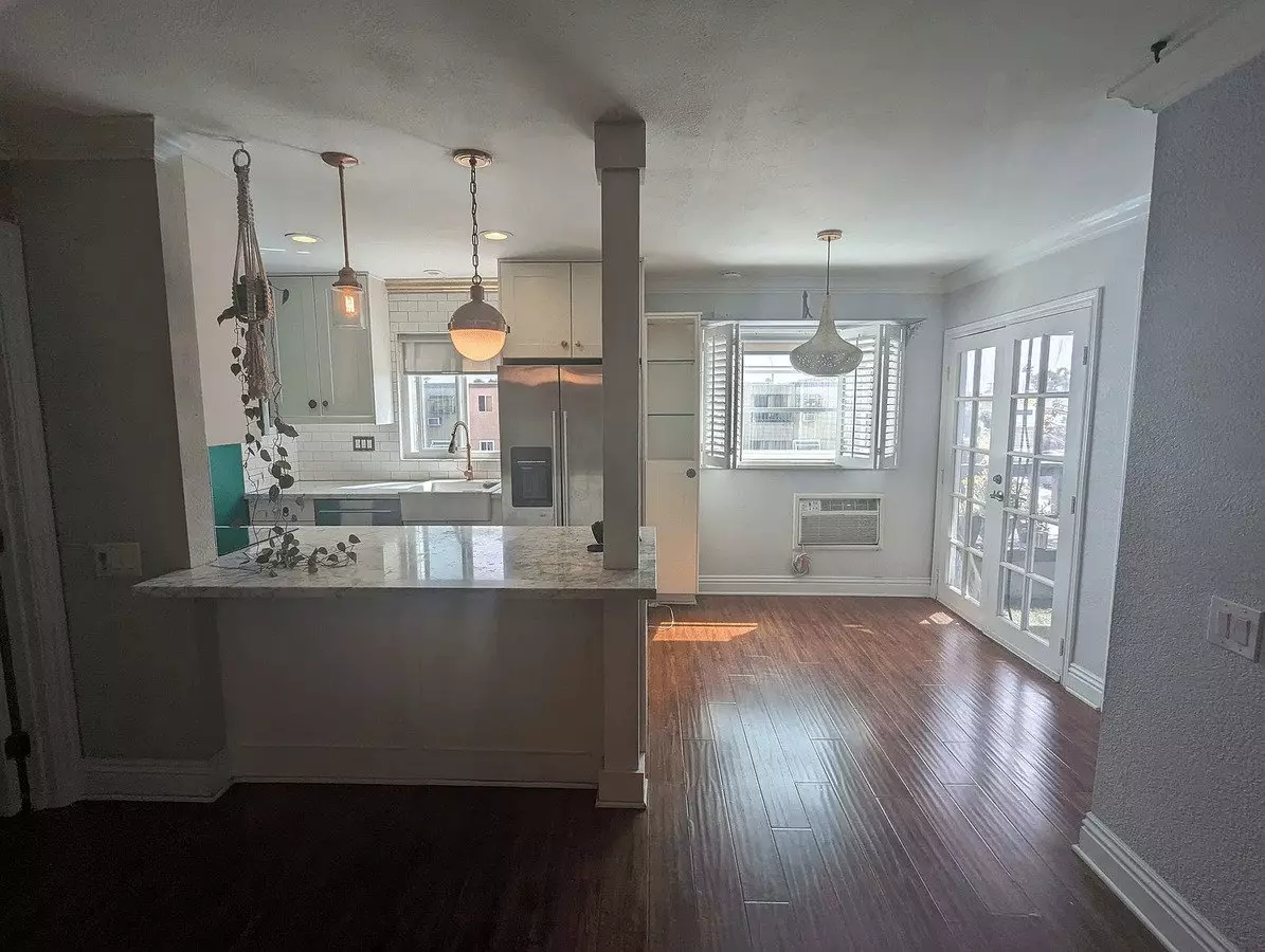 3142 Midway Dr Apartment for rent in San Diego, CA