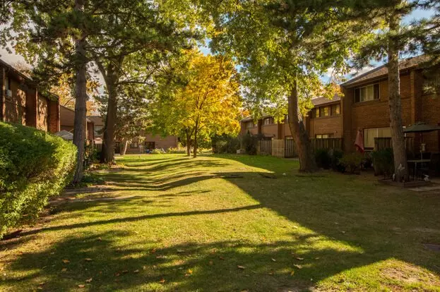 Silverstone Townhomes Apartment for rent in Etobicoke, ON