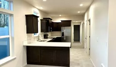 4 of 10 Single Level Home In Sunridge Community House for rent in Kennewick, WA