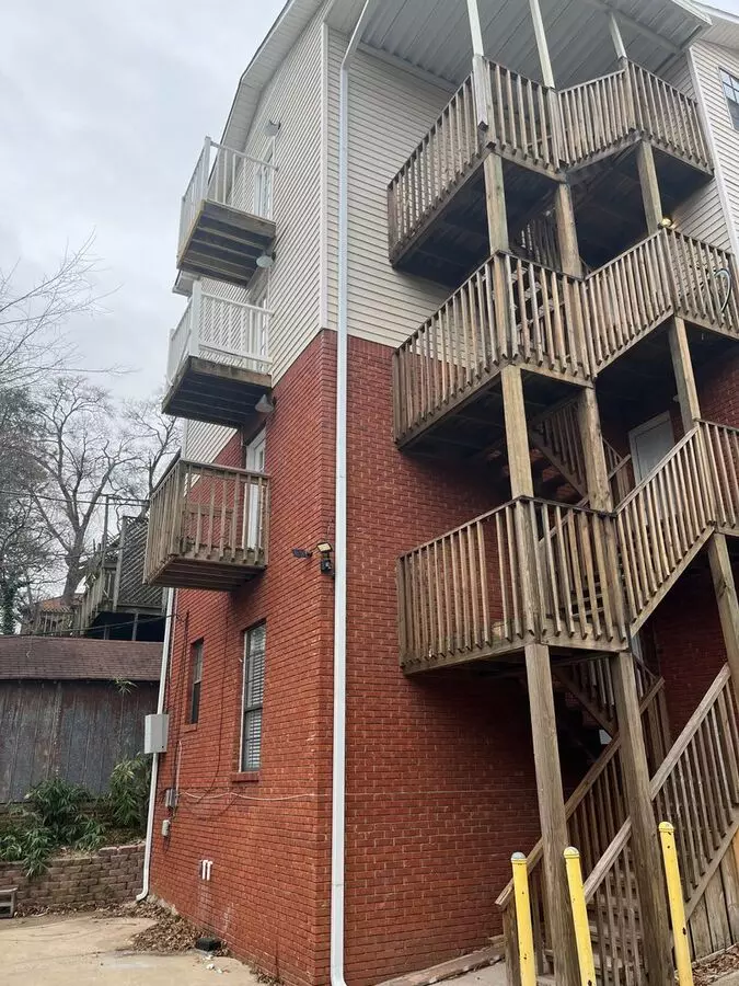 2 of 4 Camilla Court Apartment for rent in Birmingham, AL
