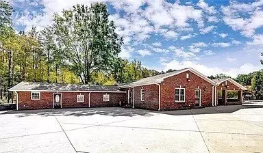 2717 Friendly Ave Apartment for rent in Concord, NC