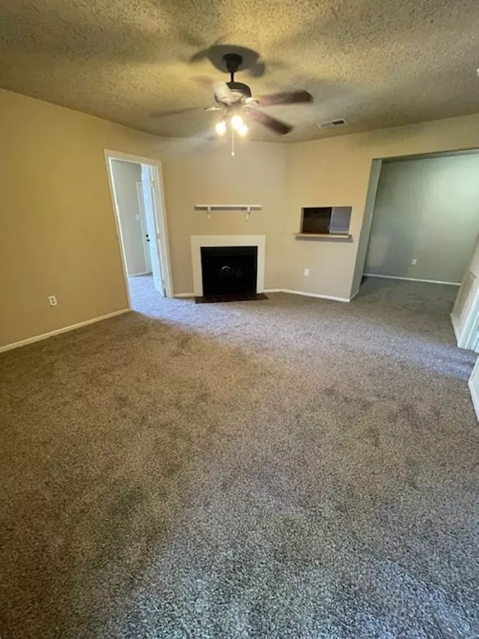 843hm Apartment for rent in Baton Rouge, LA