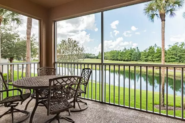 ☀️ Seasonal Golf Getaway With Stunning Views – 2br Condo In Cedar Hammock Golf & Country Club, Naples ⛳️ Apartment for rent in Naples, FL
